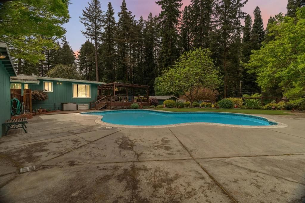 Image 76 of property listing at 14585 W Park Avenue, Boulder Creek, CA 95006