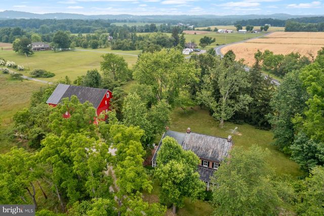 1125 WHITE CHURCH RD, Gettysburg, PA 17325