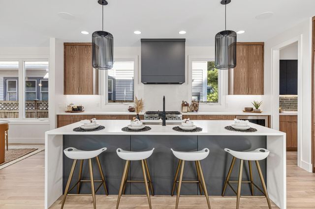 4425 Zenith Avenue S, Minneapolis, MN 55410