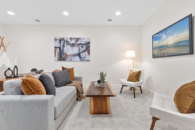 4425 Zenith Avenue S, Minneapolis, MN 55410