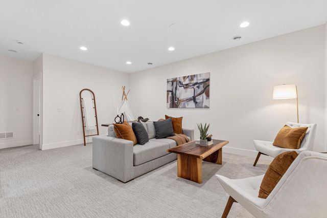 4425 Zenith Avenue S, Minneapolis, MN 55410