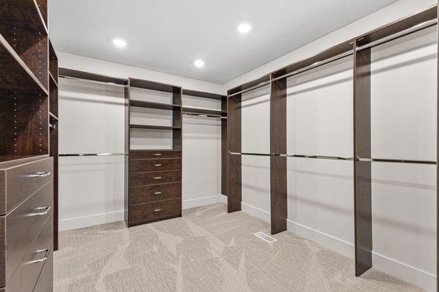 4425 Zenith Avenue S, Minneapolis, MN 55410