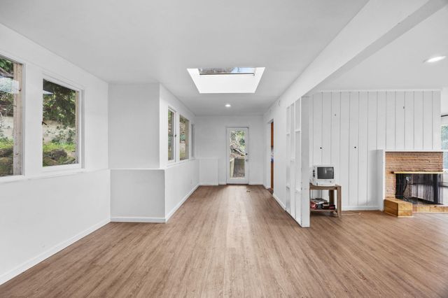 1012 Contra Costa Dr, El Cerrito, CA 94530