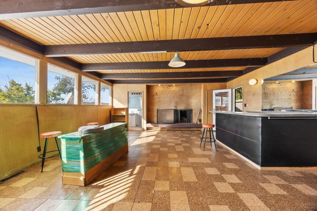 1012 Contra Costa Dr, El Cerrito, CA 94530