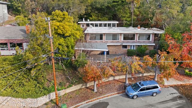 1012 Contra Costa Dr, El Cerrito, CA 94530