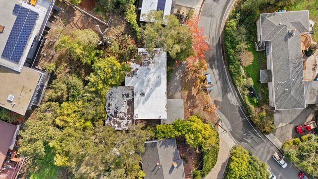 1012 Contra Costa Dr, El Cerrito, CA 94530