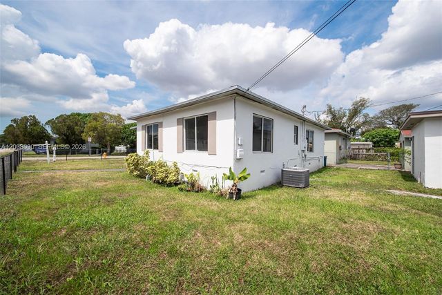 2501 NW 55th Terrace, Miami, FL 33142