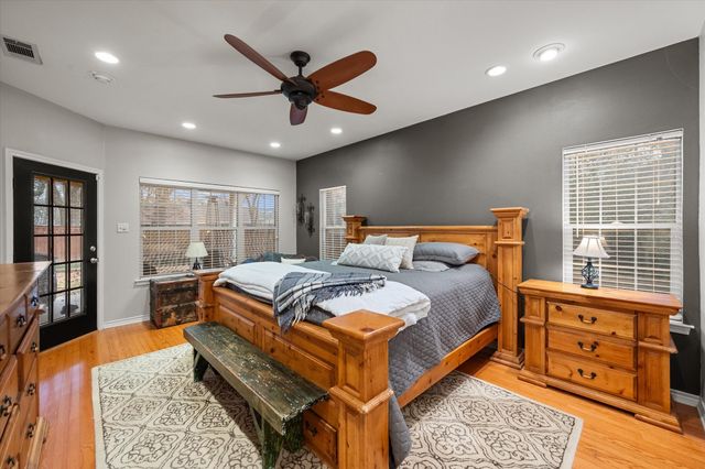 721 Willow Creek Circle, Corsicana, TX 75110