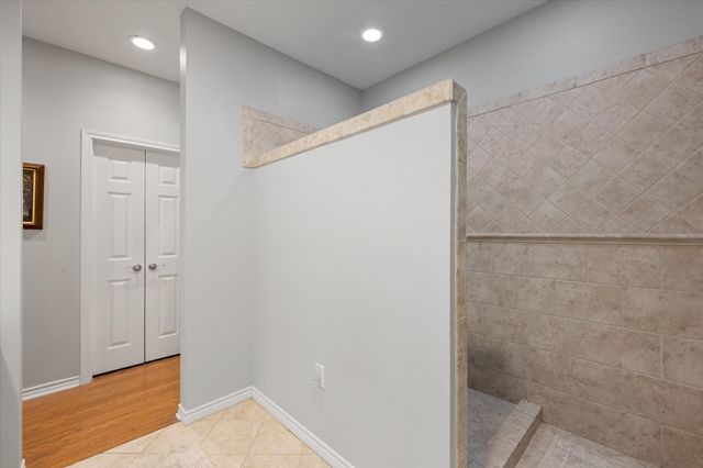 721 Willow Creek Circle, Corsicana, TX 75110