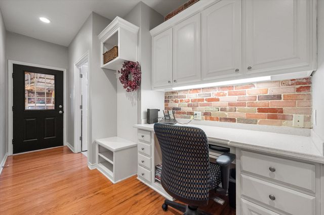 721 Willow Creek Circle, Corsicana, TX 75110