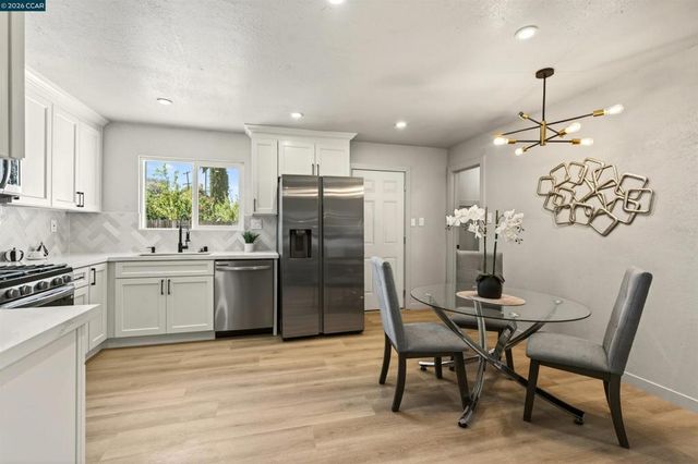 58 Coronado Ct, Pittsburg, CA 94565