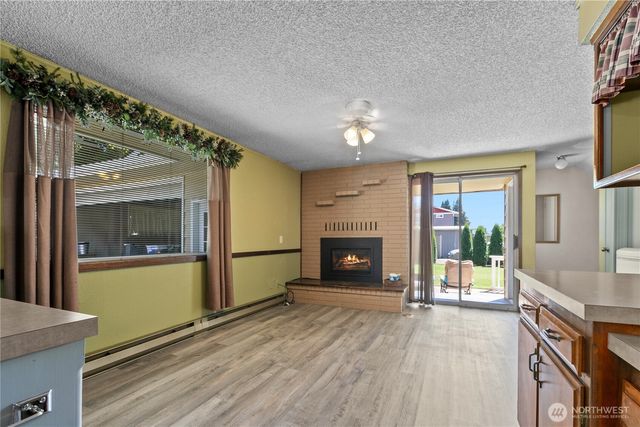 1611 E Street, Lynden, WA 98264