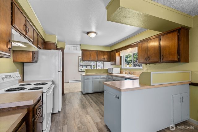 1611 E Street, Lynden, WA 98264