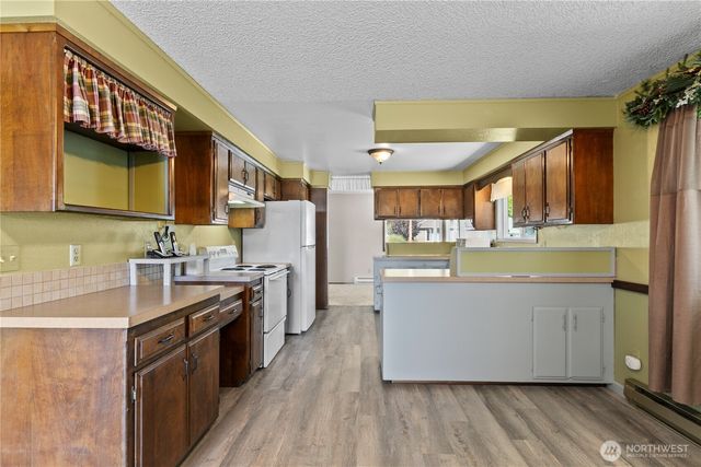 1611 E Street, Lynden, WA 98264