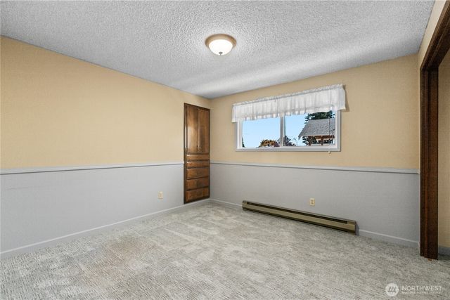1611 E Street, Lynden, WA 98264