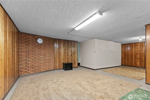 1611 E Street, Lynden, WA 98264