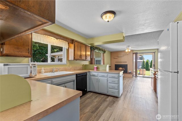 1611 E Street, Lynden, WA 98264