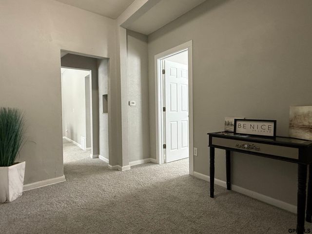 1446 S 11 Street, Lincoln, NE 68502