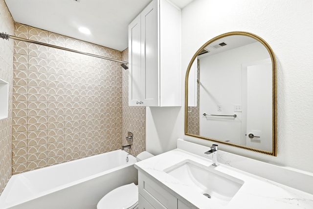 6202 Laurel Valley DR B, Austin, TX 78731