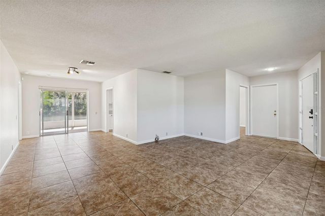 9930 NICKLAUS DRIVE, New Port Richey, FL 34655