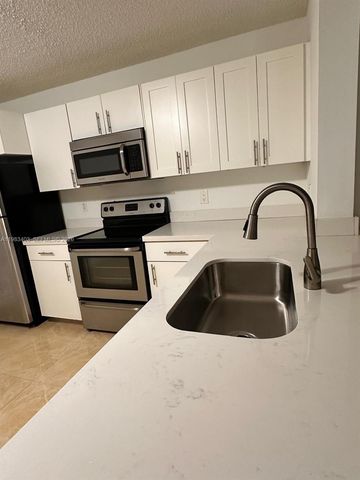10161 W Sunrise 104 104, Plantation, FL 33322