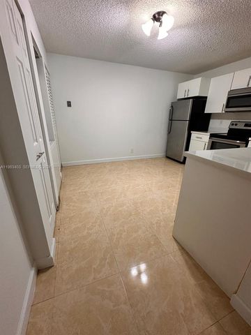 10161 W Sunrise 104 104, Plantation, FL 33322