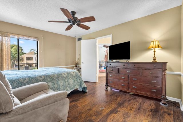 1100 SE Mitchell Ave Apt 101, Port St Lucie, FL 34952