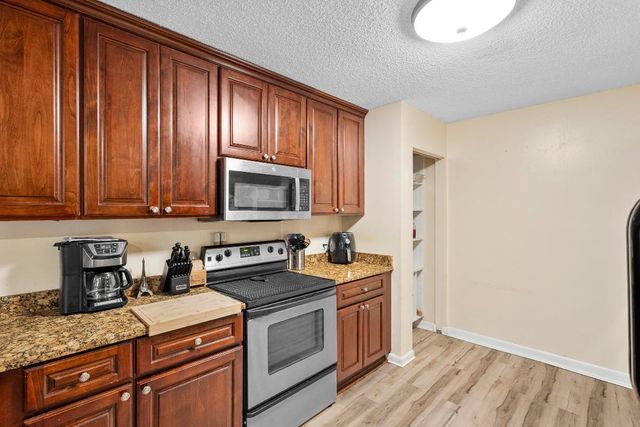 1100 SE Mitchell Ave Apt 101, Port St Lucie, FL 34952
