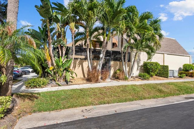 1100 SE Mitchell Ave Apt 101, Port St Lucie, FL 34952