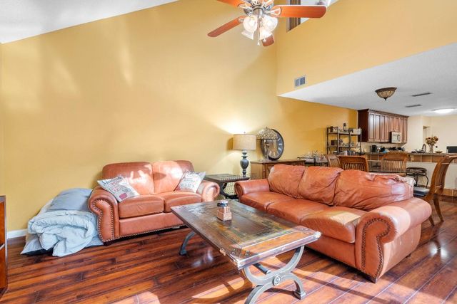 1100 SE Mitchell Ave Apt 101, Port St Lucie, FL 34952