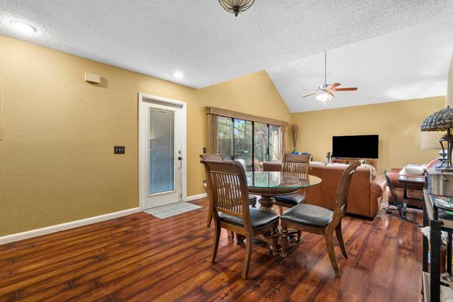 1100 SE Mitchell Ave Apt 101, Port St Lucie, FL 34952