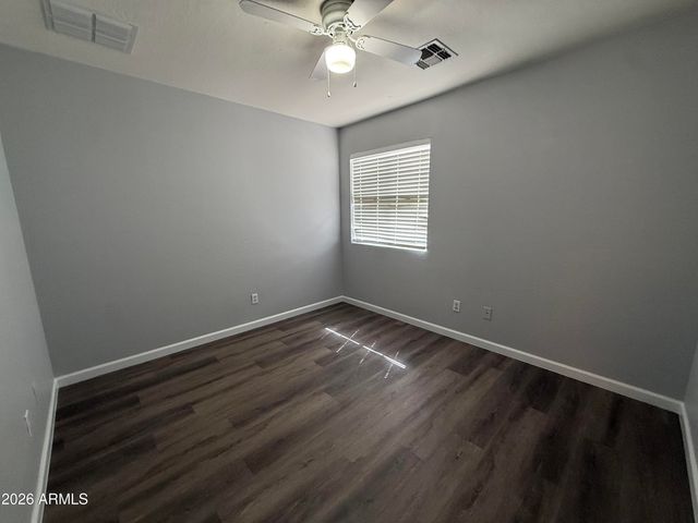 10823 N 70TH Avenue, Peoria, AZ 85345