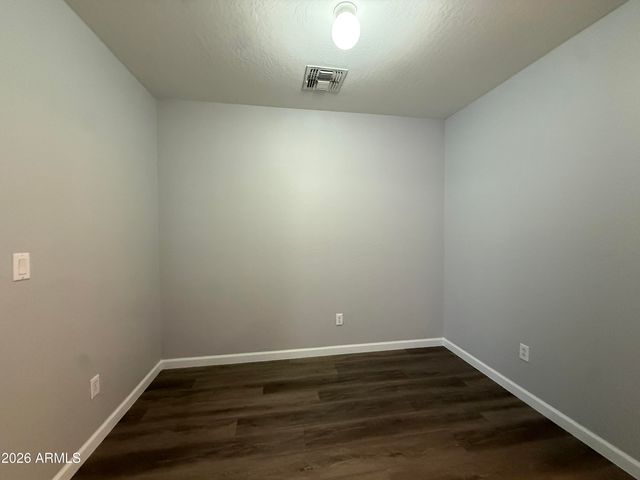 10823 N 70TH Avenue, Peoria, AZ 85345