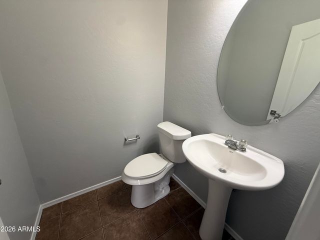10823 N 70TH Avenue, Peoria, AZ 85345