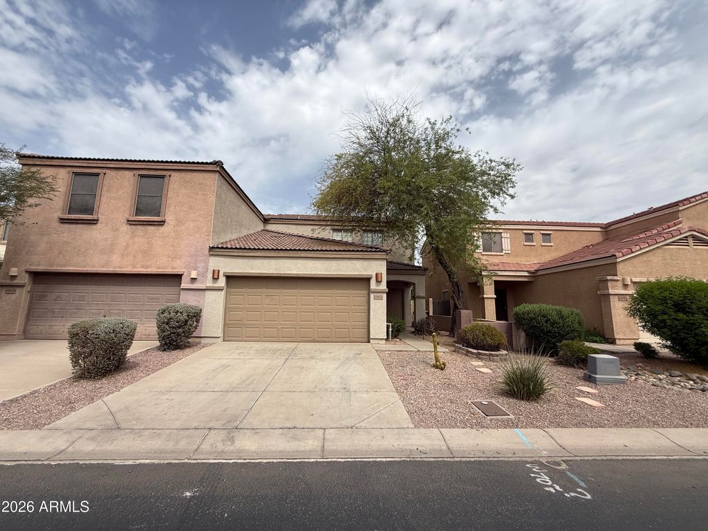 10823 N 70TH Avenue, Peoria, AZ 85345