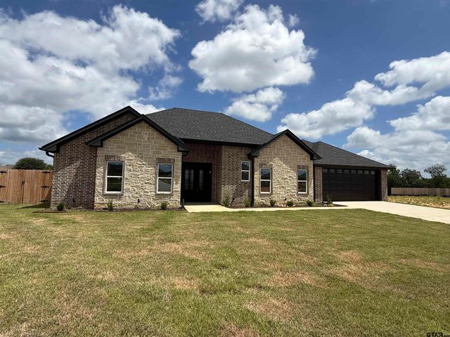 636 Prince Ln, Tyler, TX 75704