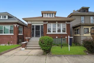 7611 S Aberdeen Street, Chicago, IL 60620
