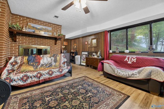 1416 Leota Lake Drive N, Southside, AL 35907