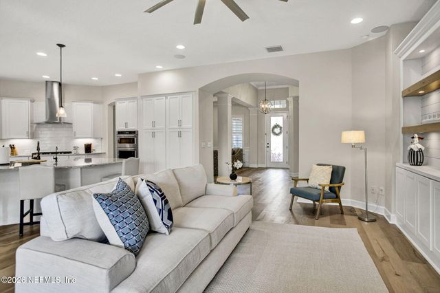 77 MANOR Lane, St. Johns, FL 32259