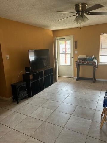 116 Clarence Ave., Leesville, LA 71461