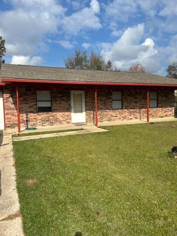 116 Clarence Ave., Leesville, LA 71461