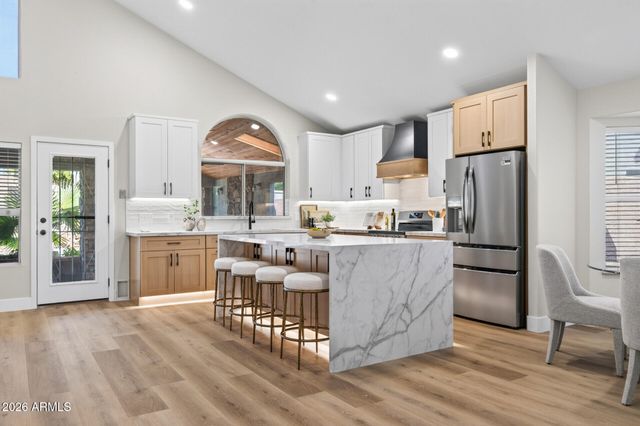 21524 N 66TH Lane, Glendale, AZ 85308