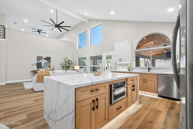 21524 N 66TH Lane, Glendale, AZ 85308
