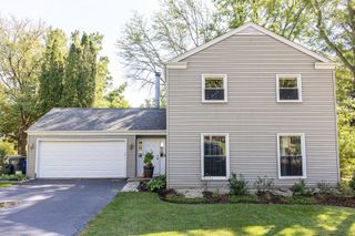 1415 Plainview Road, Carpentersville, IL 60110
