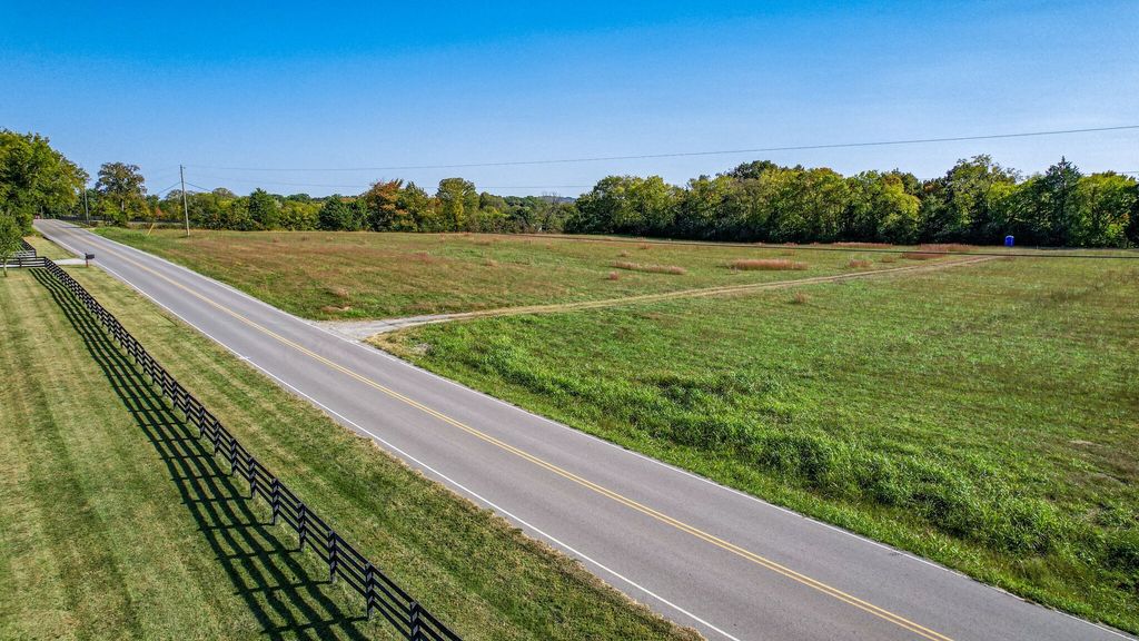 4365 North Chapel Rd, Franklin, TN 37067