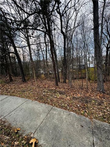 2705 Camillia Cove, High Point, NC 27265