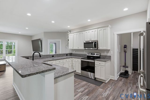 3259 Three Bridge Rd, Powhatan, VA 23139