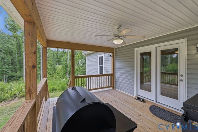 3259 Three Bridge Rd, Powhatan, VA 23139