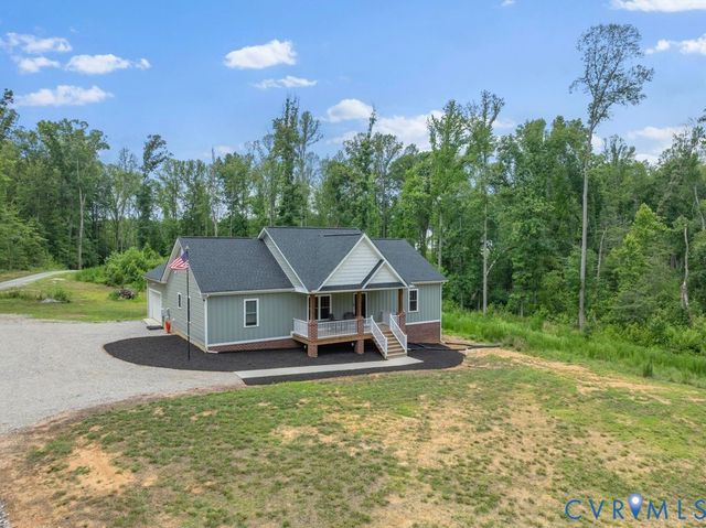 3259 Three Bridge Rd, Powhatan, VA 23139
