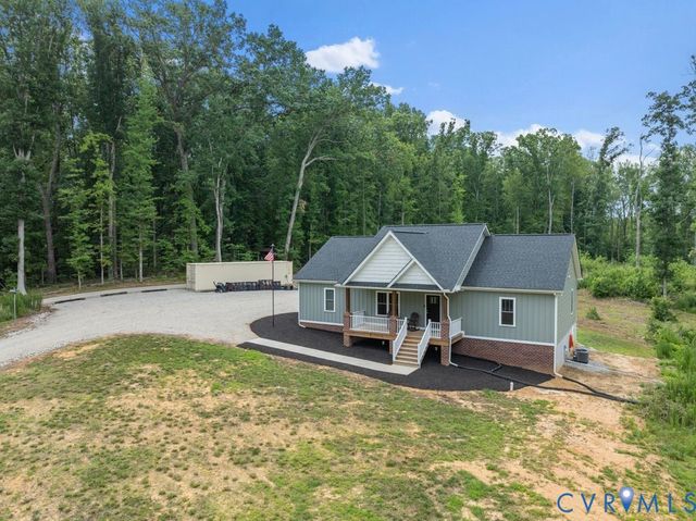 3259 Three Bridge Rd, Powhatan, VA 23139